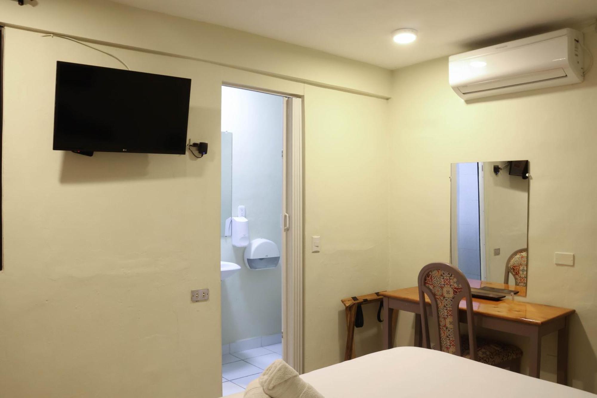 Morrison Hotel San Salvador Extérieur photo